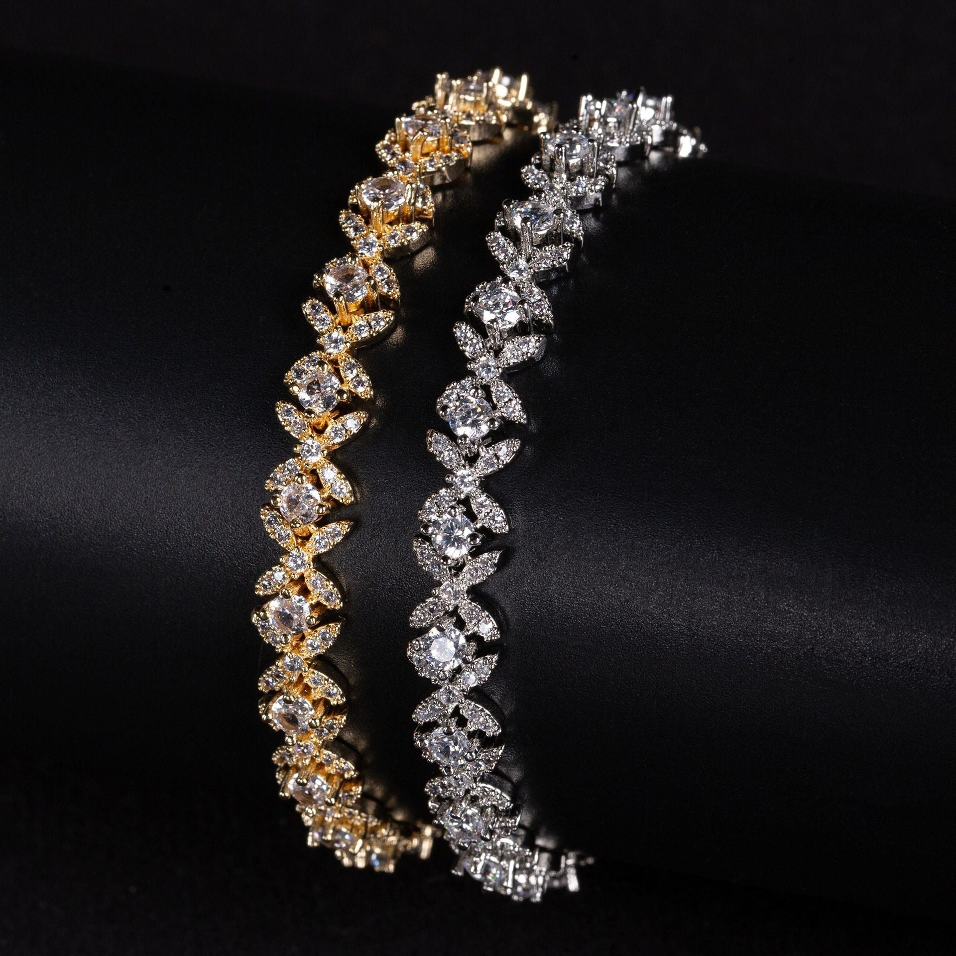 Small Cross Cubic Zirconia Bracelet Vera Lux