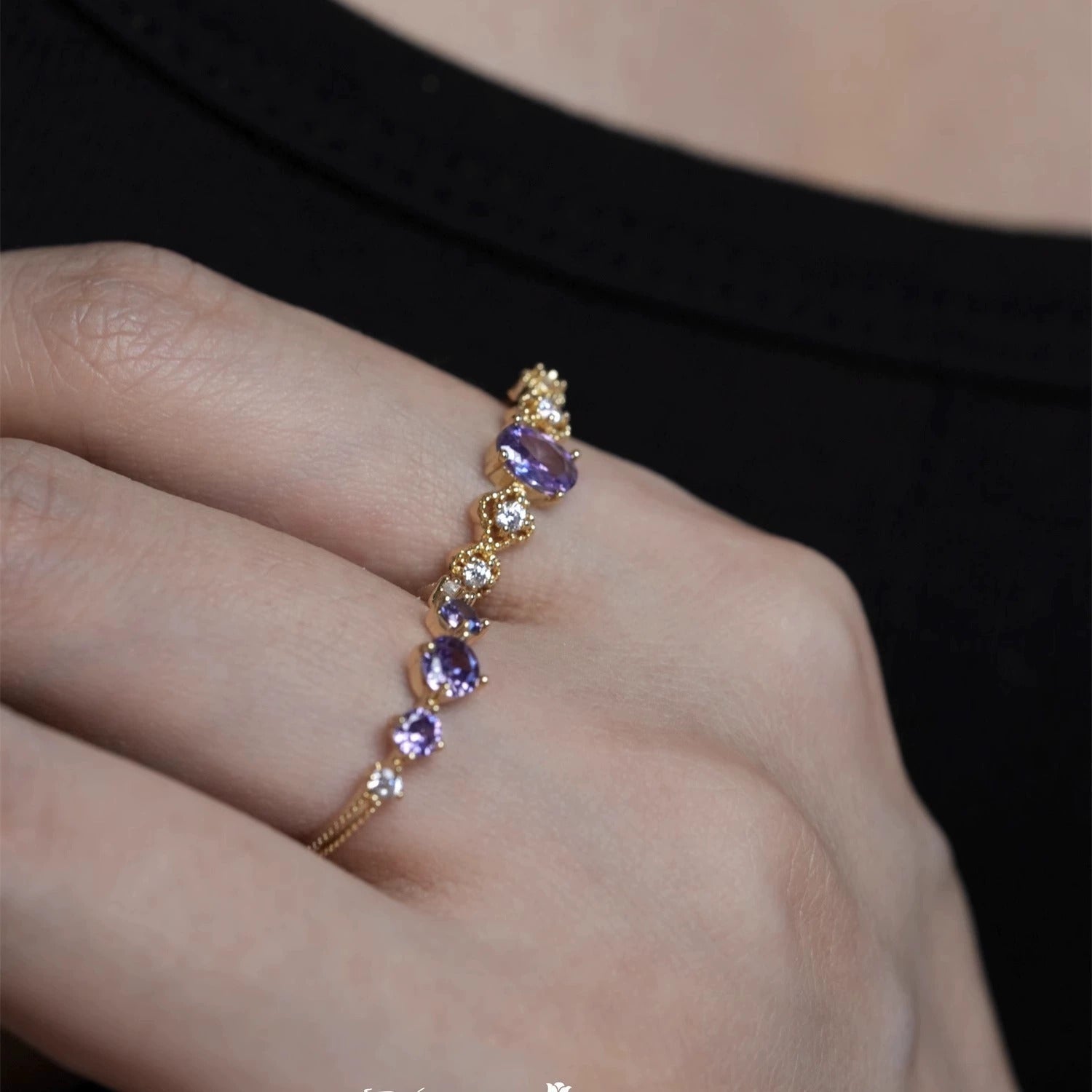 French Retro High-End Gentle Light Luxury Micro-Set Sparkling Purple Zircon Open Ring Vera Lux
