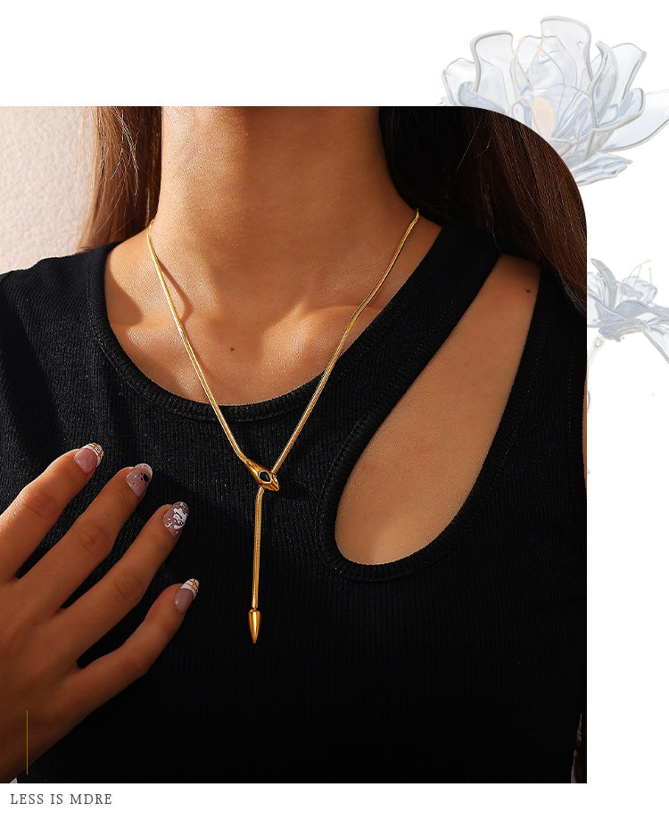 Personalized Design Snake-shaped Necklace Made Of Stainless Steel. A Unique And Exclusive Piece With A Sophisticated And High-end Look. Long Necklace. Vera Lux