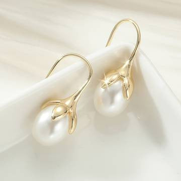 High-end Australian White Shell Pearl Earrings Vera Lux