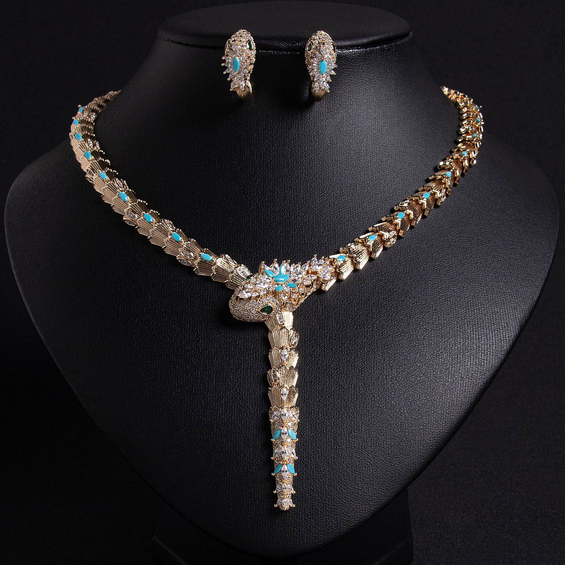 18K Solid Gold Micro-Pavé Diamond Snake Necklace Vera Lux