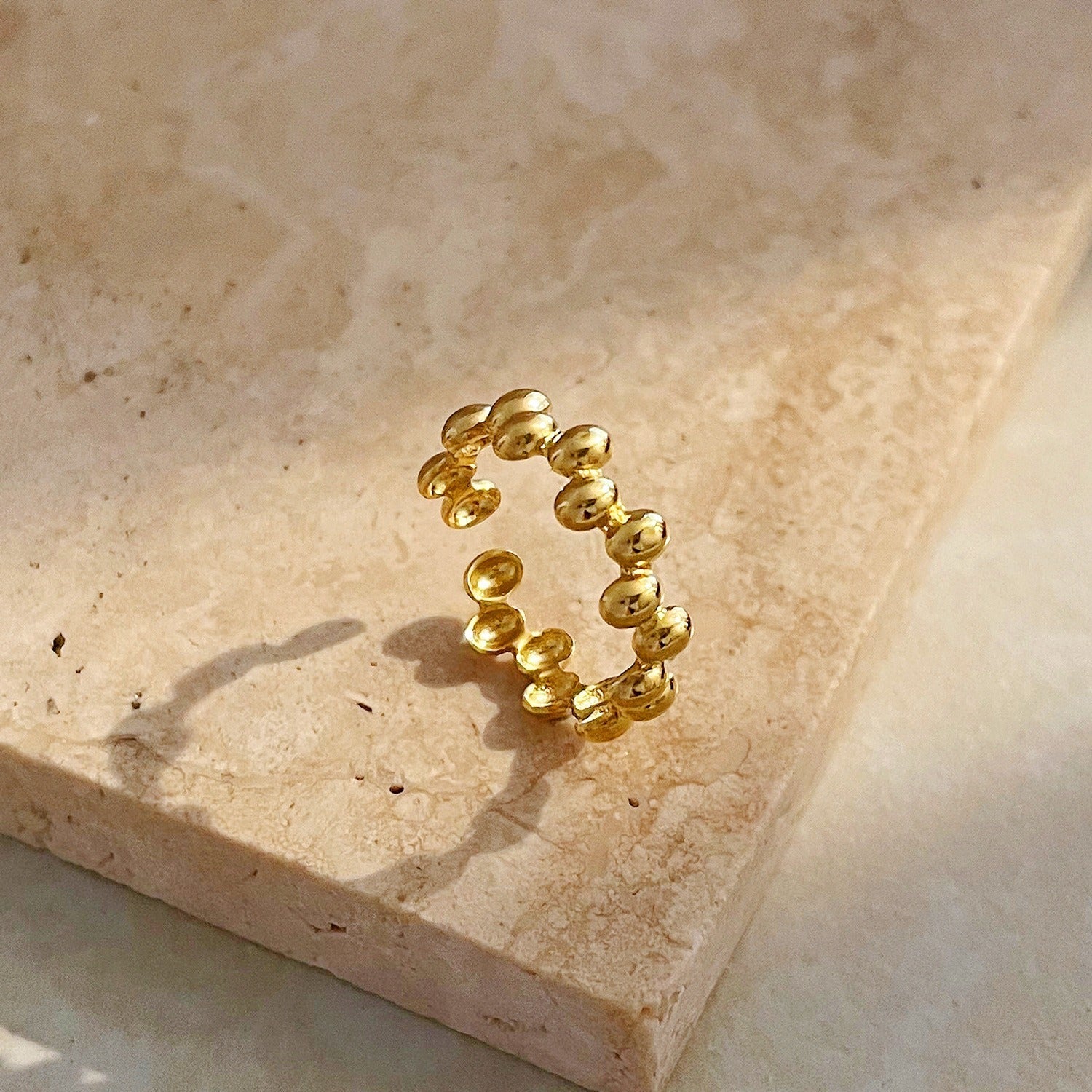 18K gold light luxury titanium steel ring Vera Lux
