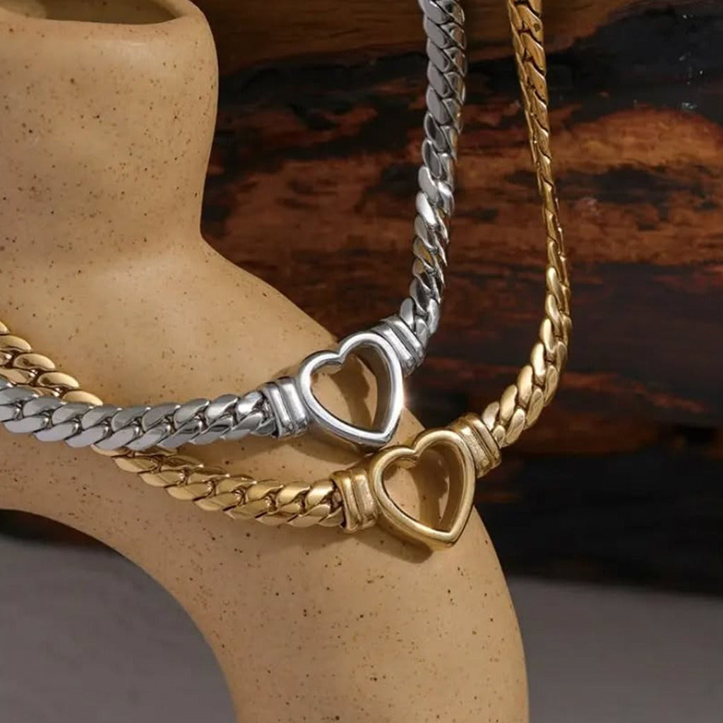 18K Gold Hollow Heart Design Trendy Personalized Necklace Vera Lux