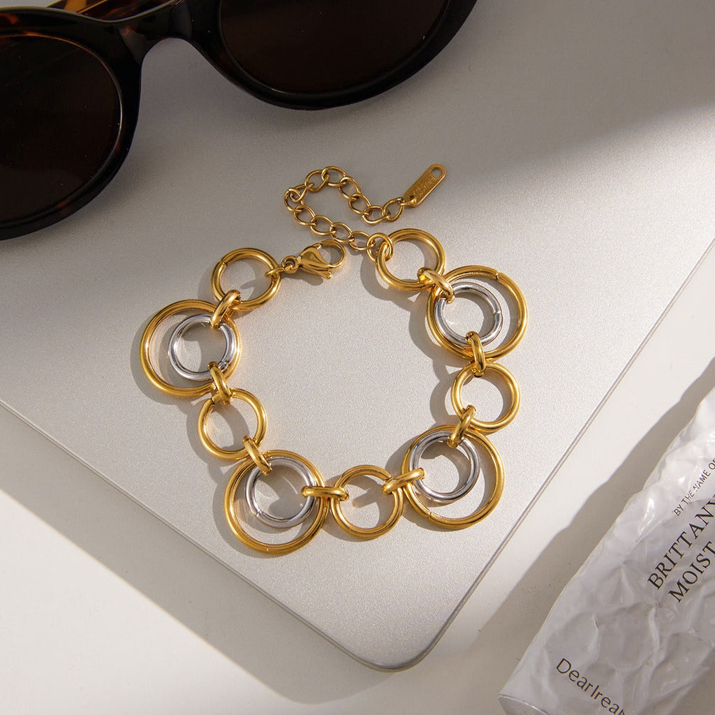 18K gold and S925 silver multi-strand bracelet with contrasting colors. Vera Lux