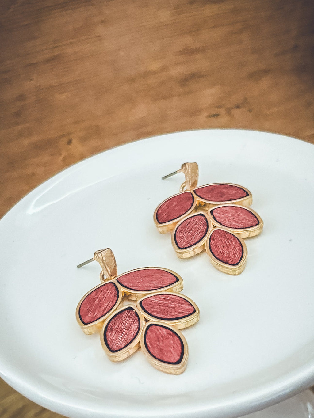 Beautiful Vintage Floral Earrings Rooted Home Goods