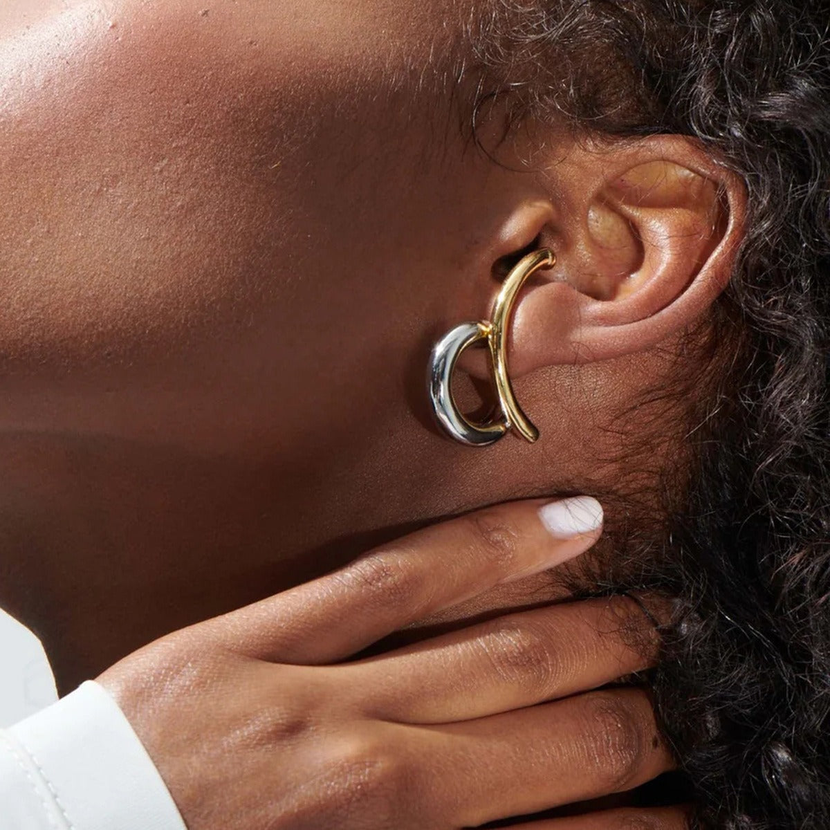 18K gold double C-shaped earrings with gold and silver color matching design, trendy and personalized Vera Lux