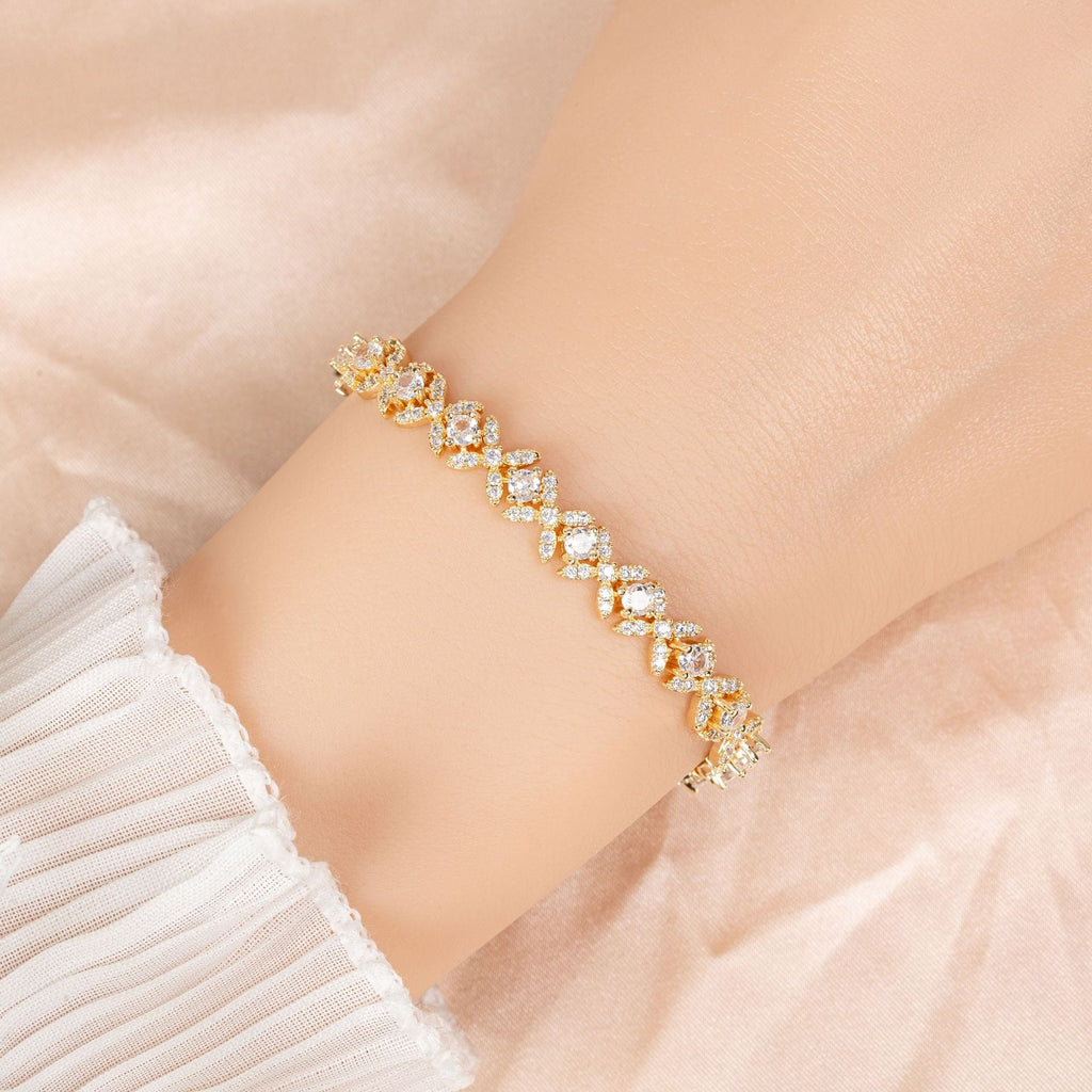 Small Cross Cubic Zirconia Bracelet Vera Lux