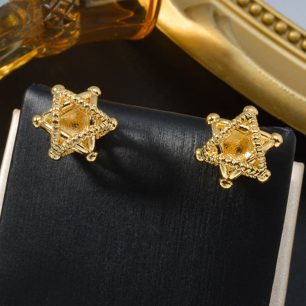 Minimalist Hollow Star Copper-Plated Stud Earrings For Women Vera Lux