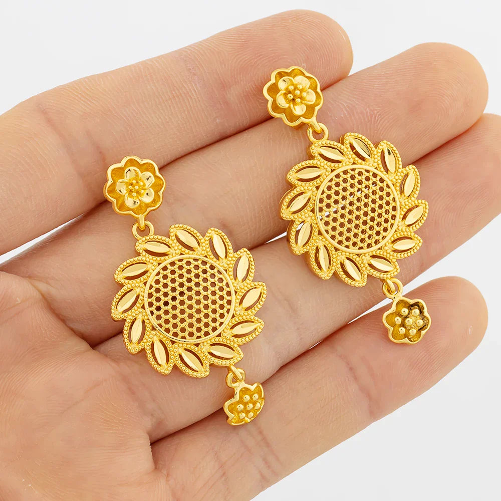 Round Jewelry Set Design for Women African Hot Sale Copper Hoop Earrings Flower Necklace Gold Plated Pendant Party Wedding Gifts Vera Lux