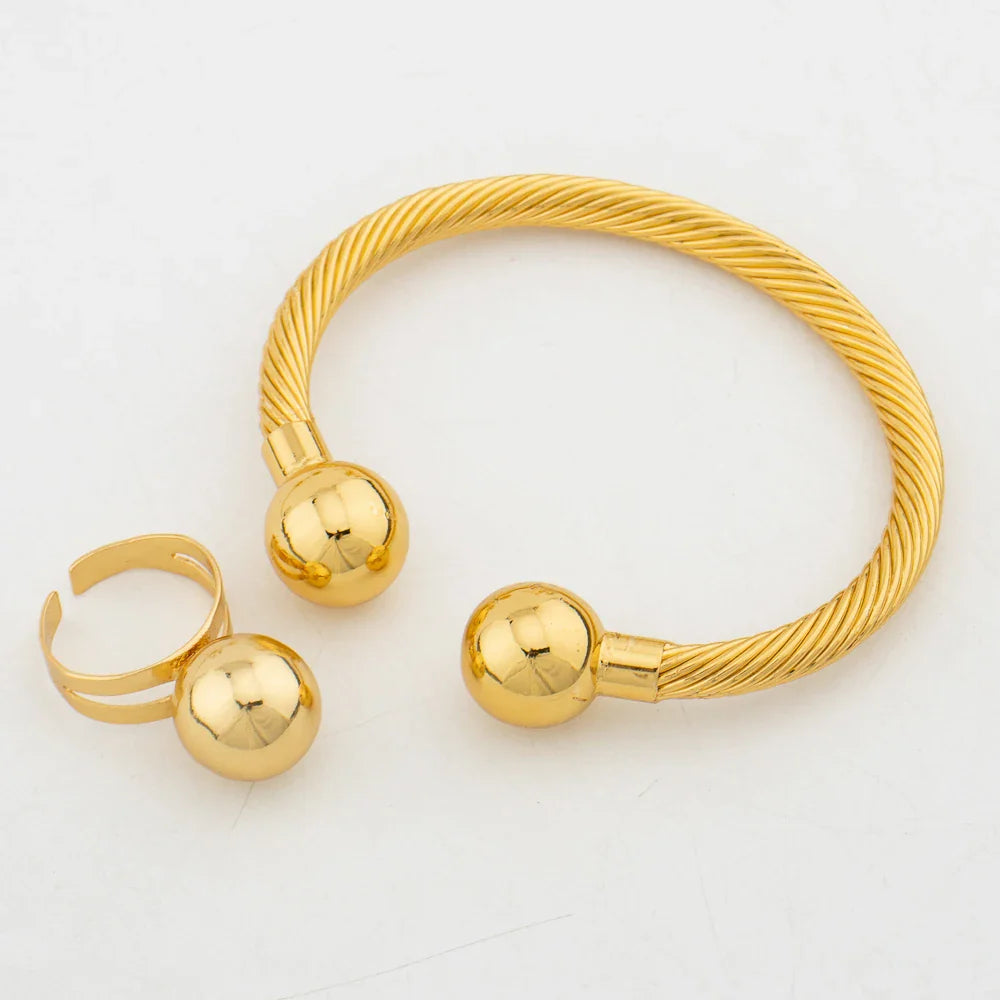 African Fashion 18K Gold Plated Jewelry Set Big Beads Earrings Chain Necklace Dubai Luxury Stud Earrings New Fashion Party Gift Vera Lux