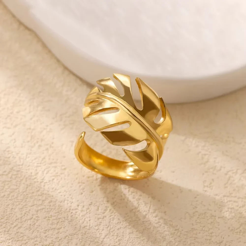 Stainless Steel Flower Open Rings For Women Trend Wedding Heart Jewelry Gold Color Geometric Hollow Ring Daily Accessories Gift Vera Lux