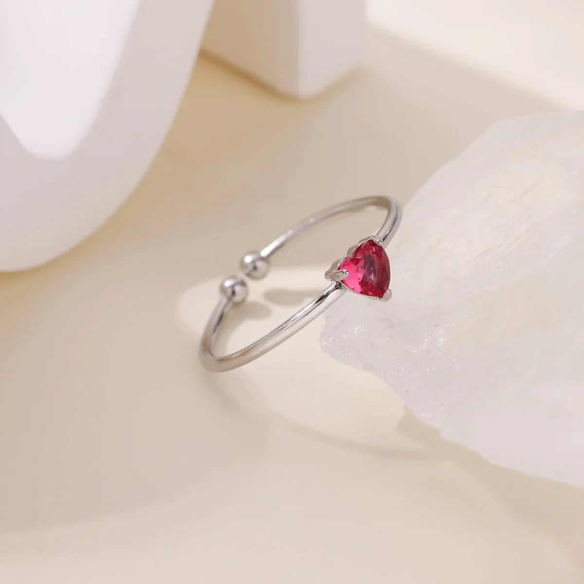 2025 Birth Colorful Cubic Zircon Heart Opening Rings For Women Fashion Dainty Stainless Steel Princess Ring Jewelry Wedding Gift Vera Lux