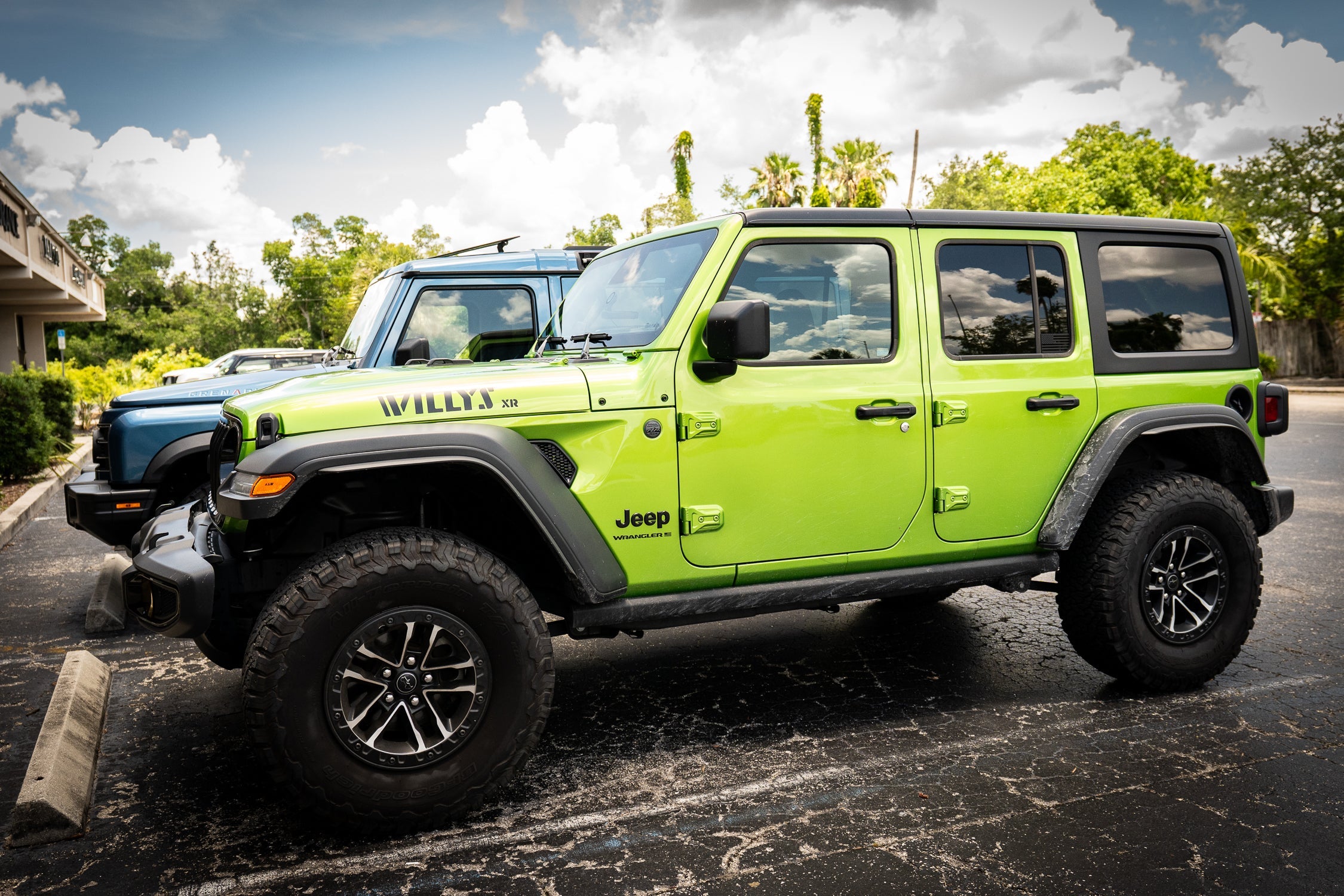 Acrylic Rear Window Flags - 2018+ Wrangler JL / 2020+ Gladiator JT StickerFab