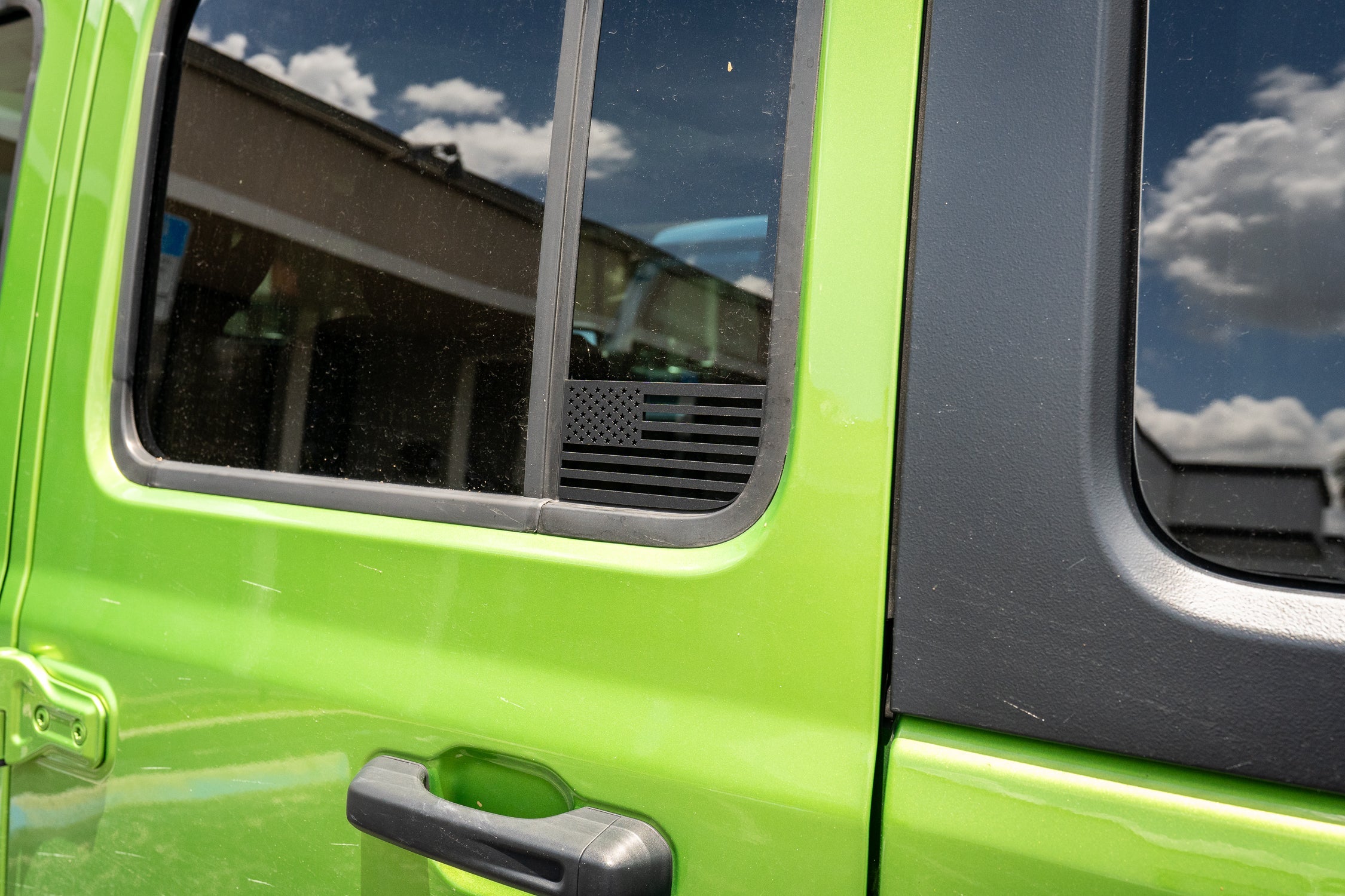 Acrylic Rear Window Flags - 2018+ Wrangler JL / 2020+ Gladiator JT StickerFab