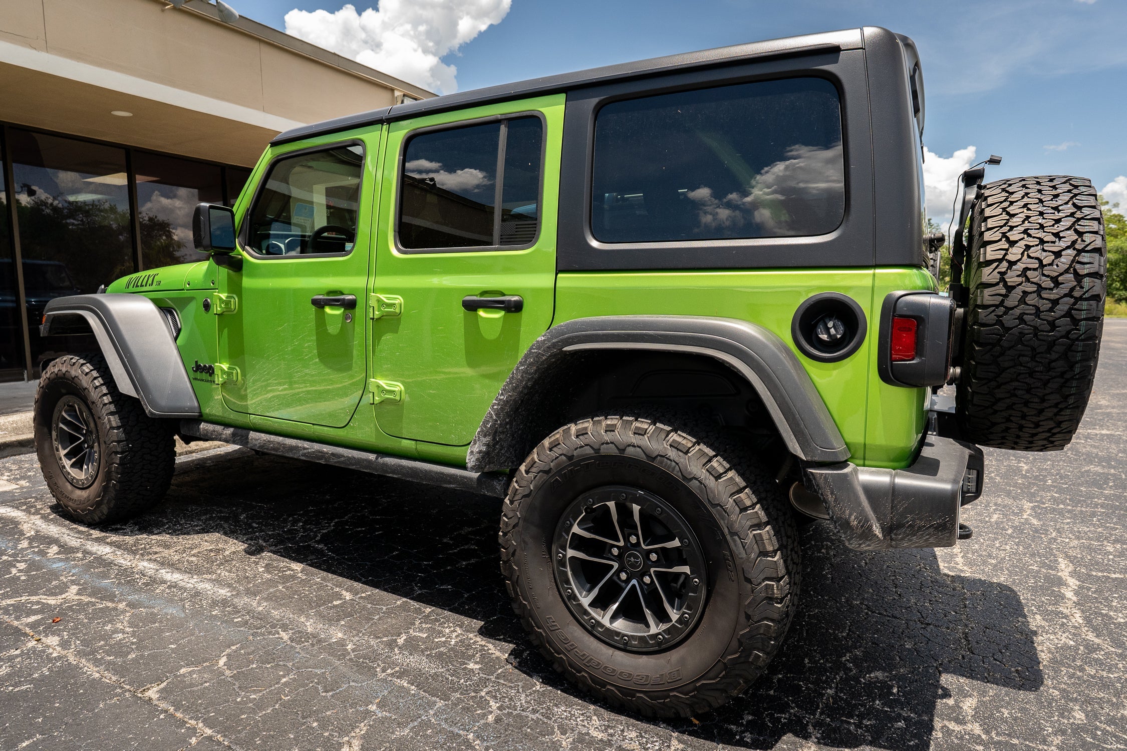 Acrylic Rear Window Flags - 2018+ Wrangler JL / 2020+ Gladiator JT StickerFab