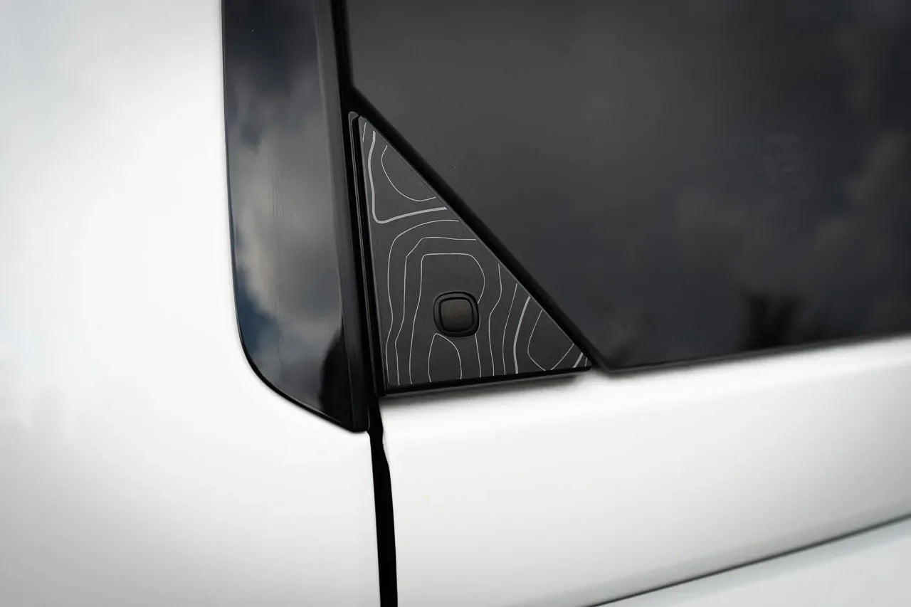Topo Rear Glass Button Trim Overlay - 2024+ Land Cruiser / GX 550 StickerFab