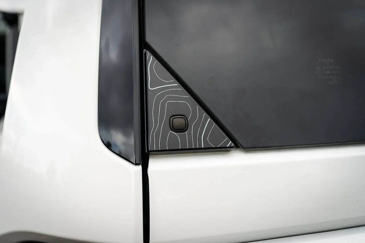 Topo Rear Glass Button Trim Overlay - 2024+ Land Cruiser / GX 550 StickerFab