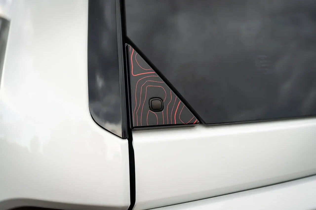 Topo Rear Glass Button Trim Overlay - 2024+ Land Cruiser / GX 550 StickerFab