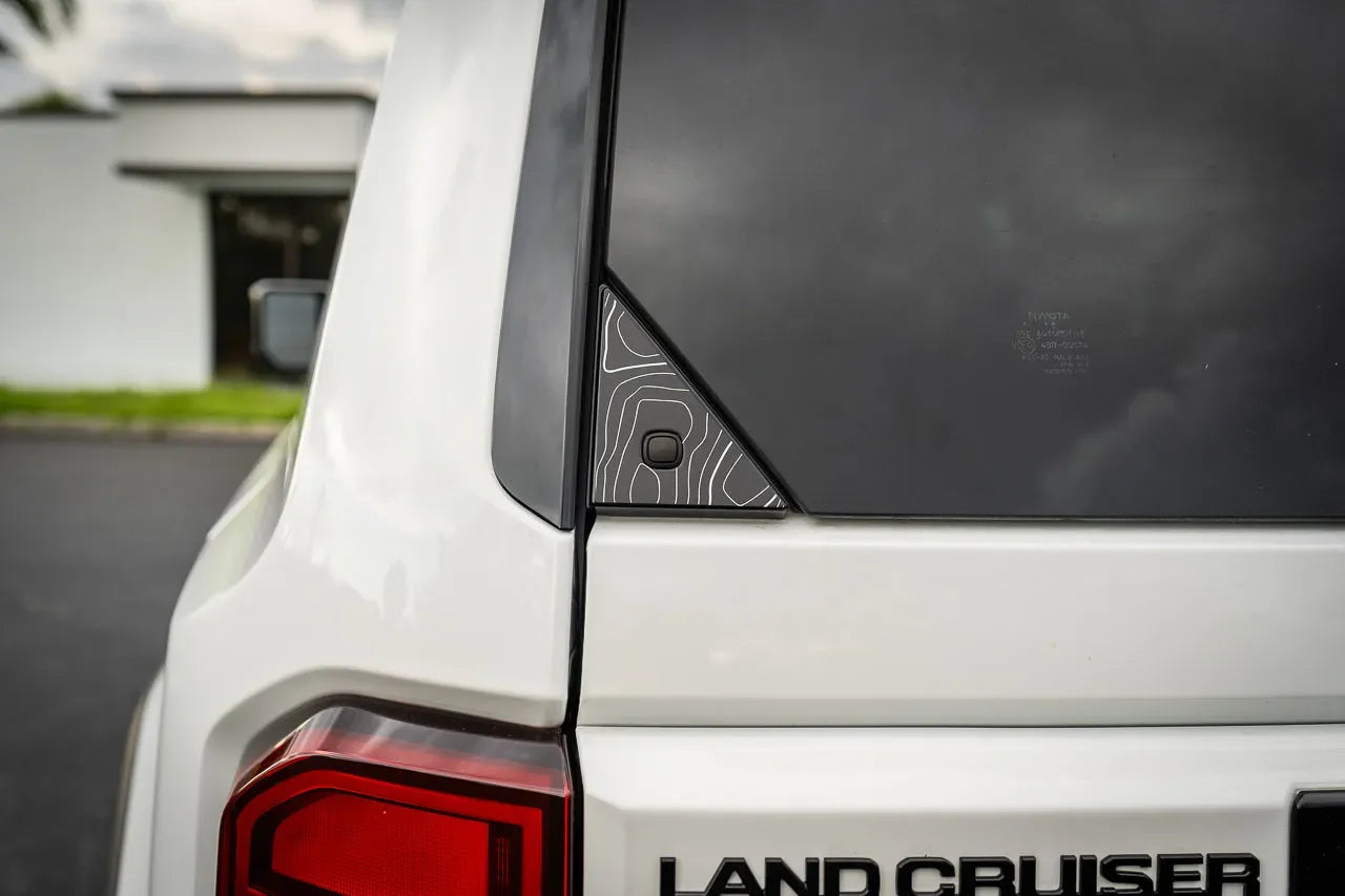 Topo Rear Glass Button Trim Overlay - 2024+ Land Cruiser / GX 550 StickerFab