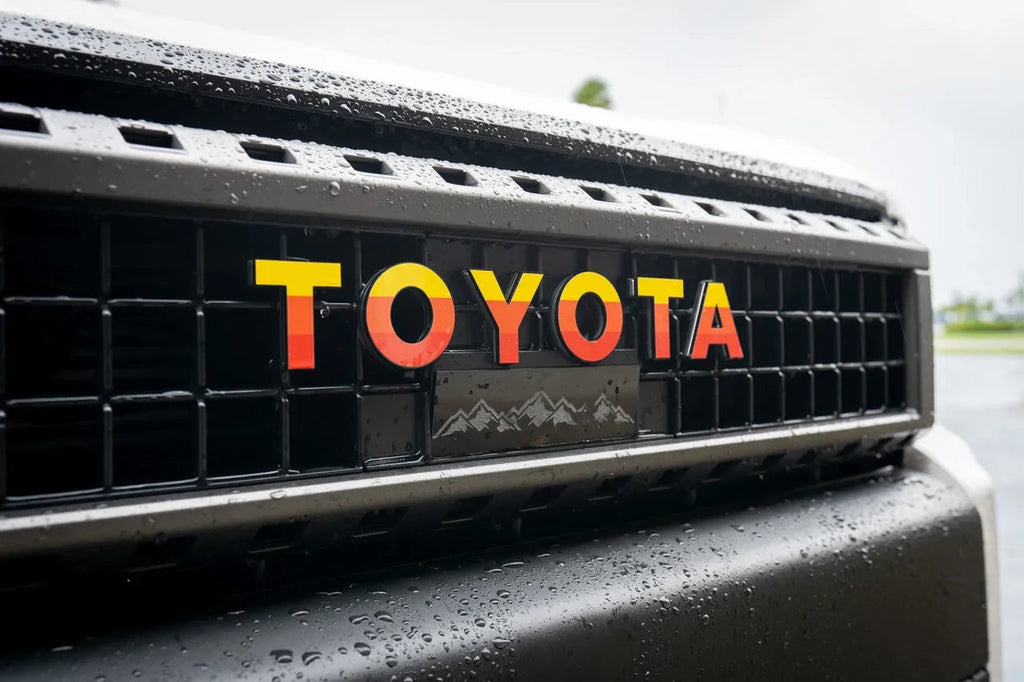 TOYOTA Front Grille Emblem Kit - 2024+ Land Cruiser / 07-14 FJ Cruiser StickerFab