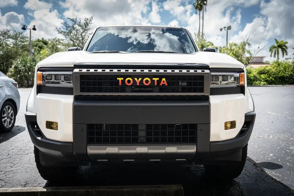 TOYOTA Front Grille Emblem Kit - 2024+ Land Cruiser / 07-14 FJ Cruiser StickerFab