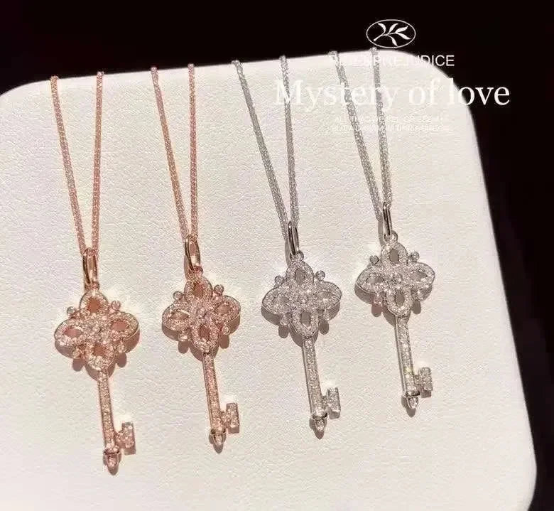 925 Sterling Silver Pave Crystal Vintage Key Pendant 14k Gold Plating Necklace Women Light Luxury Temperament Dress Jewelry Femstylo