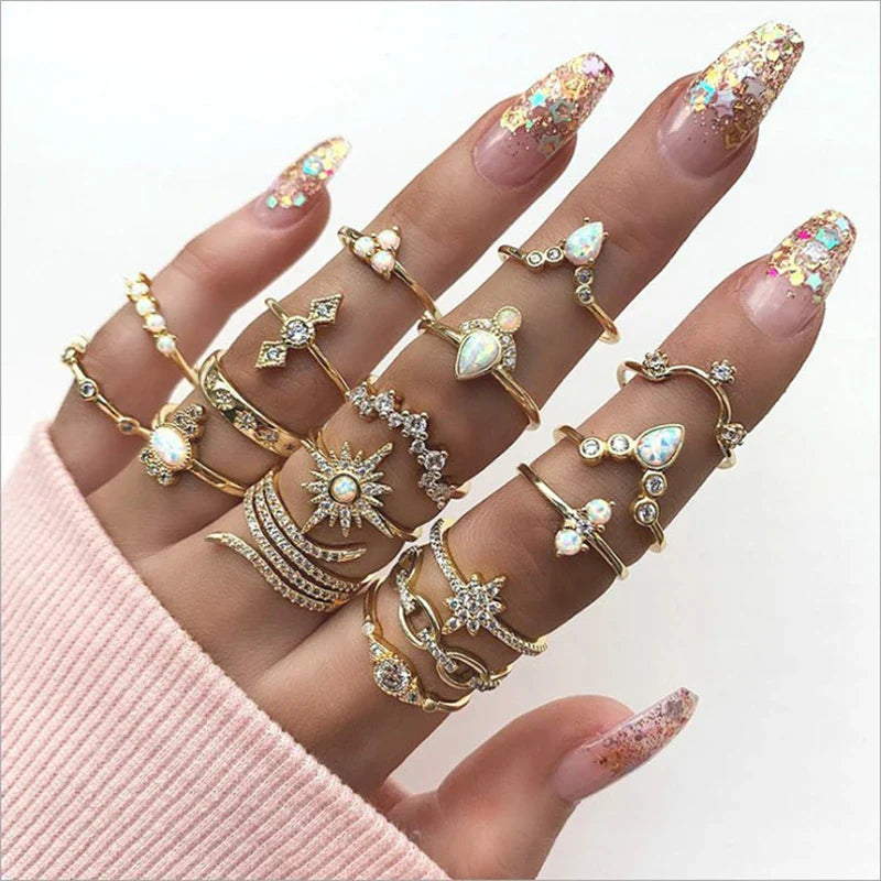 Fashion Geometric Knuckle Rings set For Women Crystal Gold color Finger Ring Boho Ladies wedding Jewelry Gift Vera Lux