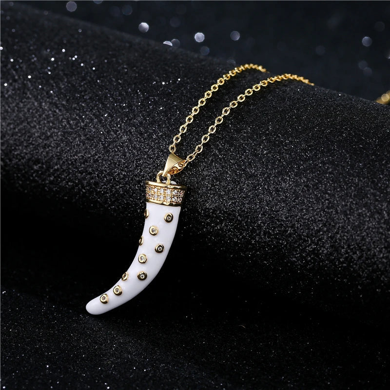 NEWBUY Luxury Full Cubic Zirconia Pave Setting Wolf's fang Pendant Necklace For Women Vintage Bohemian Style Party Jewelry Gift Vera Lux