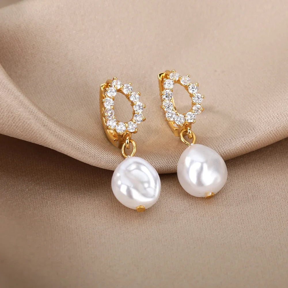 Irregular Pearl Earrings For Women Stainless Steel Round Pearl Circle Ear Clip Earring Women Jewelry Gift Mujer Accessories Vera Lux