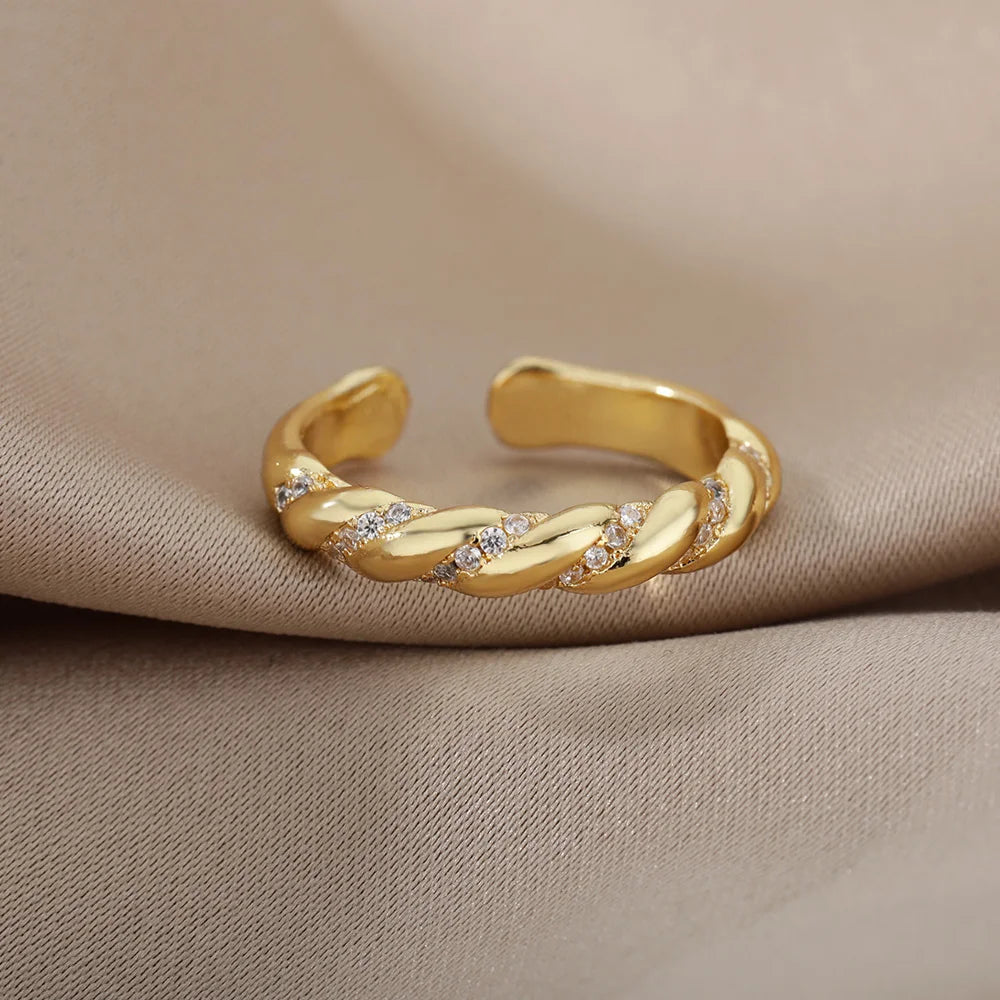 Zircon Twisted Rings For Women Punk Stainless Steel Gold Color Open Ring Geometric Finger Ring Hip Hop Charm Jewelry Gift Vera Lux