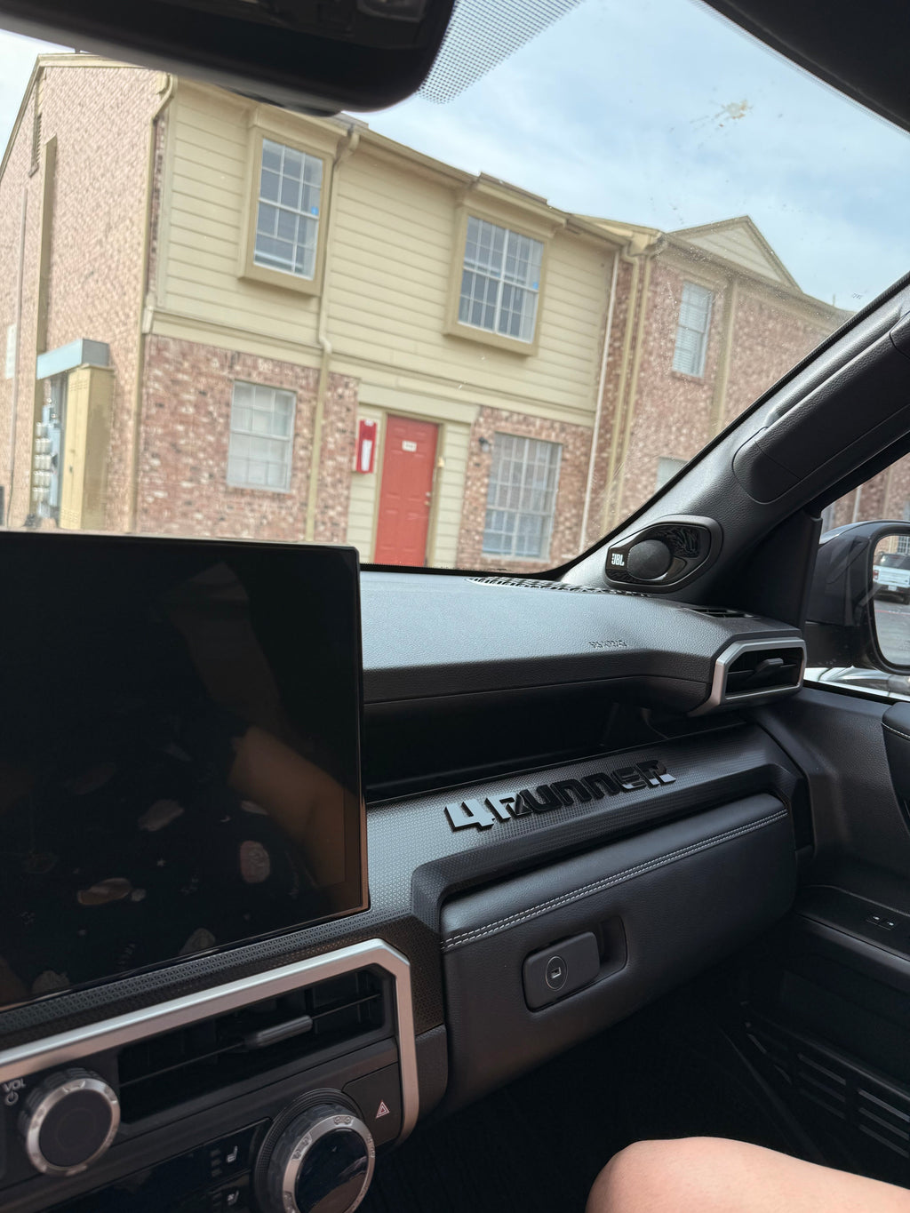 "4RUNNER" Dash Letters with Template - 2025+ 4Runner StickerFab