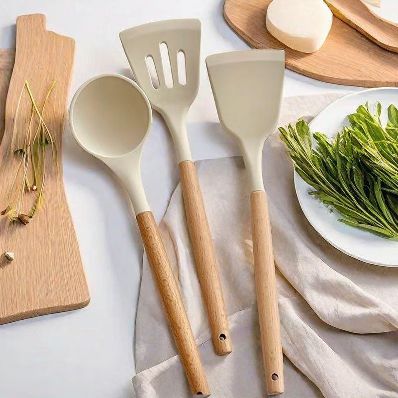 Wooden Handle Silicone Kitchen Utensils Household High Temperature Resistant Spatula Soup Spoon Non-Stick Pan Special Cooking Spatula Spatula Set Whatever the Treasure