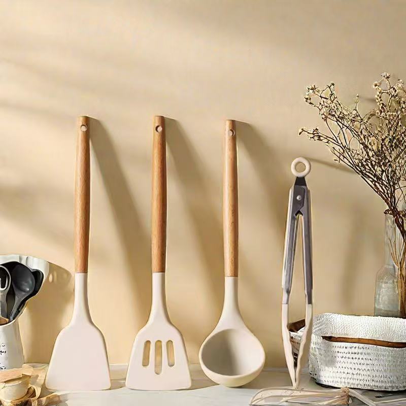 Wooden Handle Silicone Kitchen Utensils Household High Temperature Resistant Spatula Soup Spoon Non-Stick Pan Special Cooking Spatula Spatula Set Whatever the Treasure