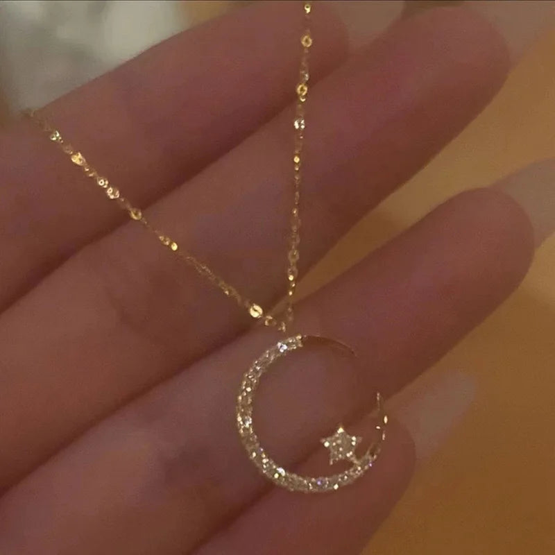 Fashion Shining Inlaid Zirconia Star Moon Pendant Necklace For Women Luxury Crystal Clavicle Chain Necklace Wedding Jewelry Vera Lux