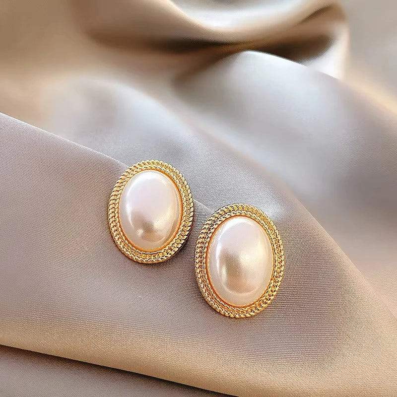Imitation Pearl Zircon Retro Elegant Irregular Oval Square Hollow Out Earrings for Women Party Autumn Winter Jewelry Vera Lux
