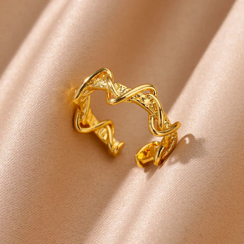 Stainless Steel Rose Flower Rings for Women Vintage Hollow Out Love Heart Finger Ring Aesthetic Jewelry Gifts anillos mujer Vera Lux