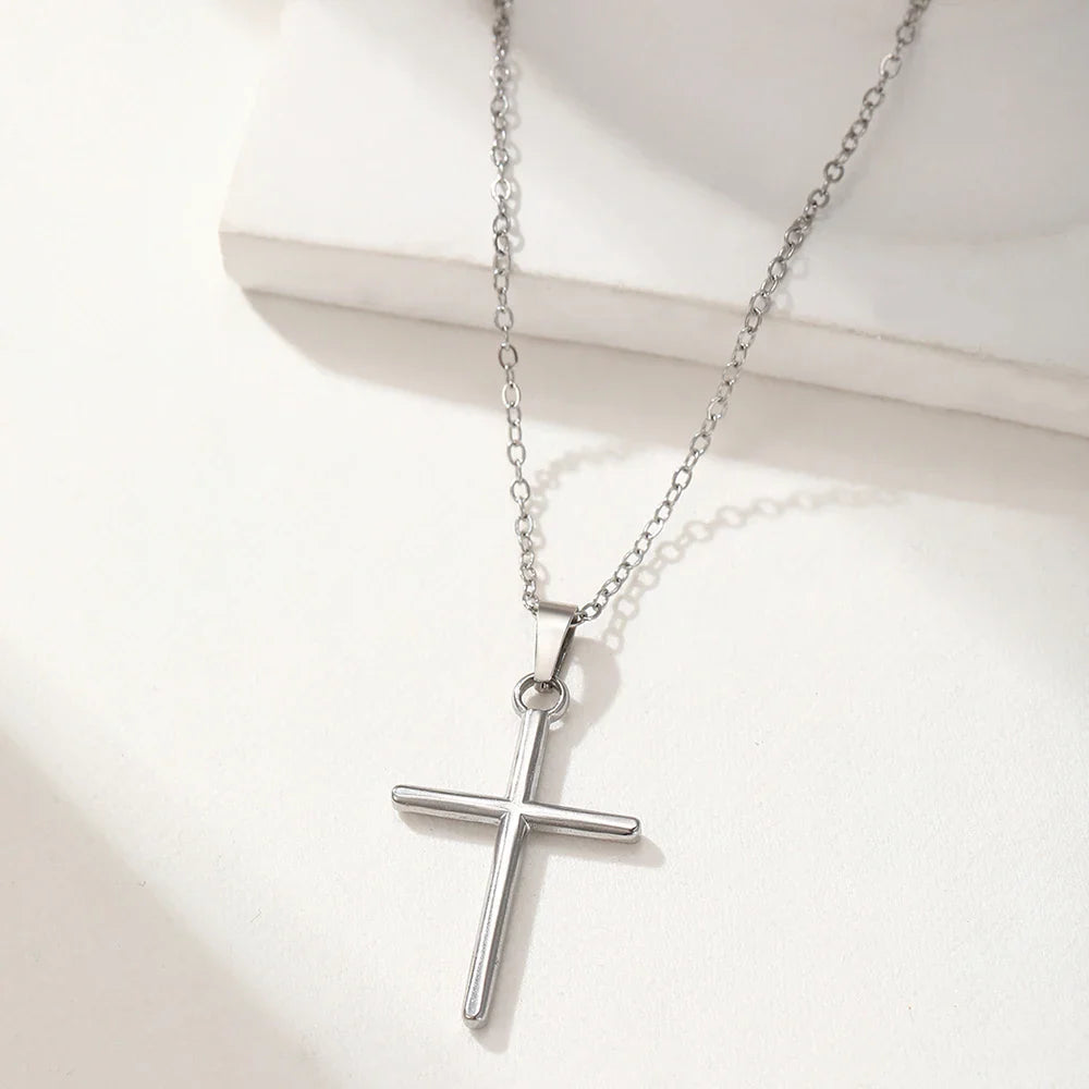 Stainless steel necklace cross pendant hip-hop street fashion trendy men and women fashion jewelry party outing play collocation Vera Lux