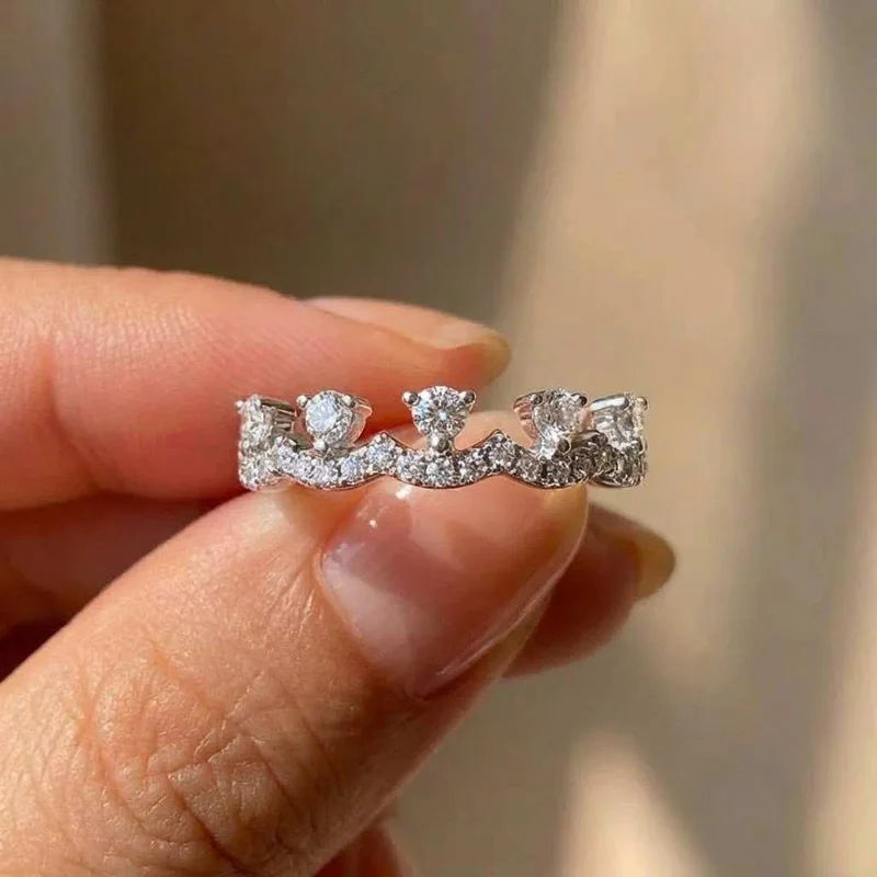 925 Sterling Silver Elegant Crown Zircon Ring for Women Stackable Accessory Party Anniversaries Wedding Jewelry Gift Vera Lux