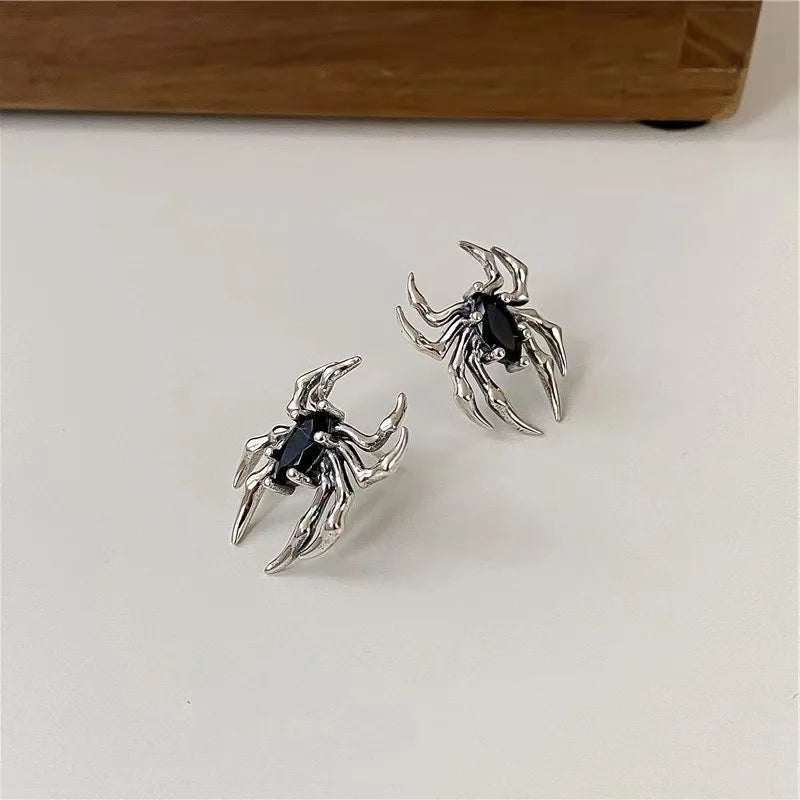 Halloween Gothic Retro Old Spider Zircon Earrings Women Fashion Design Black Zircon Earring Party Jewelry Gifts Wholesale Vera Lux