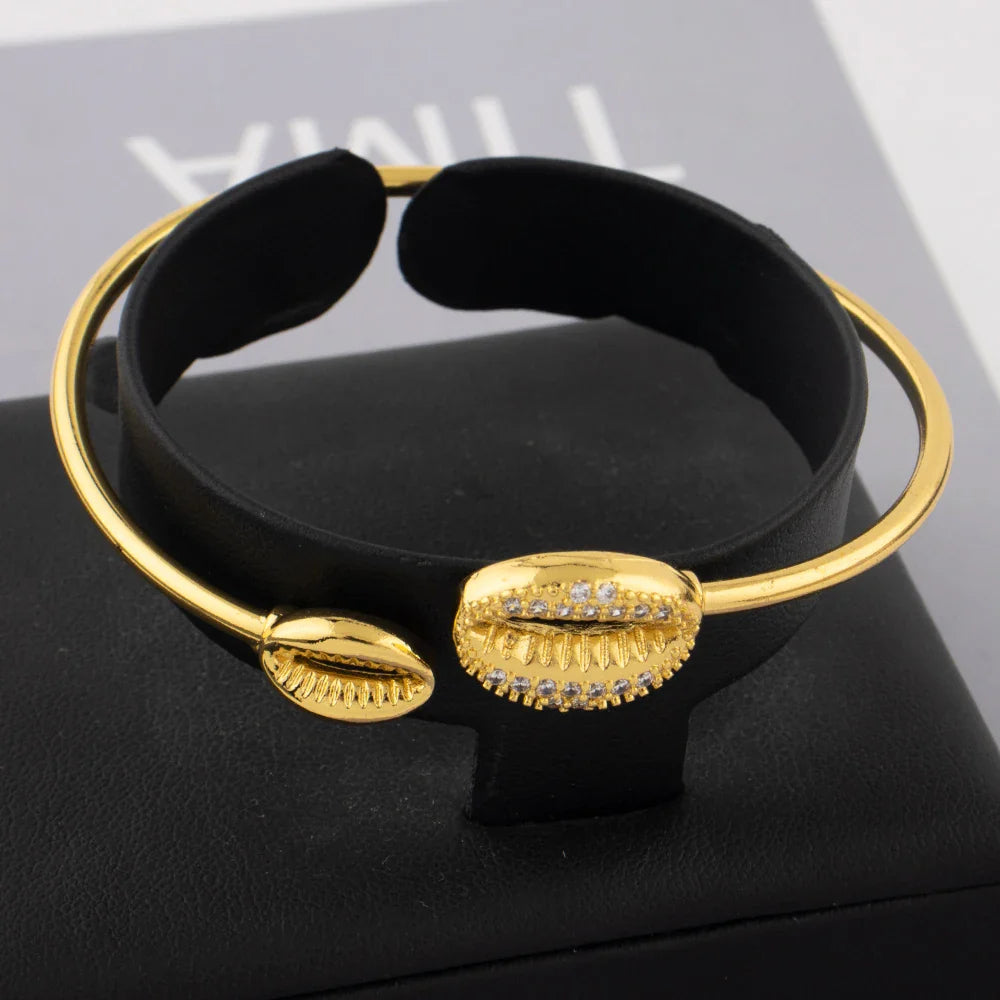 Ocean Shell Bracelet Rings Colorfast Stain-Free Jewelry 18K Gold Color Map of Africa Jewelry Accessories Anniversary Gifts Vera Lux