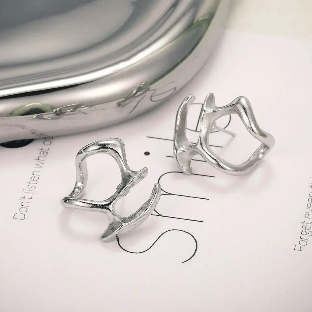 Fashion Punk Irregular Liquid Earrings Hip-Hop Personality Metal Hollow Earrings Clip Girls Party Jewelry Gifts Y2K Accessories Vera Lux