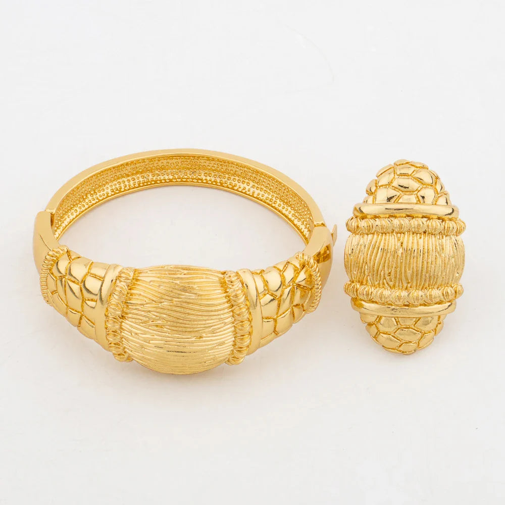 Fashion Women Bangle and Ring Jewelry Set 18k Gold Color Bracelet Cocktail Ring 2Pcs Set for Engagement Party Accessories Gifts Vera Lux