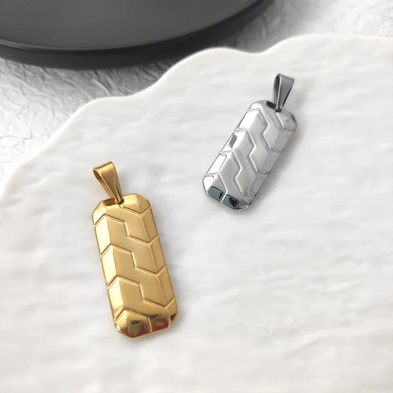 Hot Sale 18K Gold Plated Stainless Steel Mens Jewelry Classic Men's Necklace Square Tire Patterns Pendant Hip Hop Necklace Vera Lux