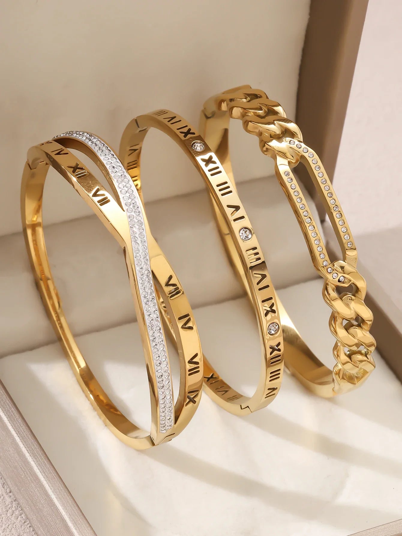 1pieces/set women's wedding jewelry party holiday Valentine's Day gift stainless steel bracelet plated with 18K gold bracelet Vera Lux
