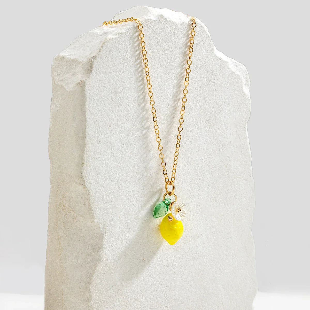 1 exquisite and cute resin lemon flower pendant necklace, simple and versatile, fruit collarbone chain, neck chain Vera Lux