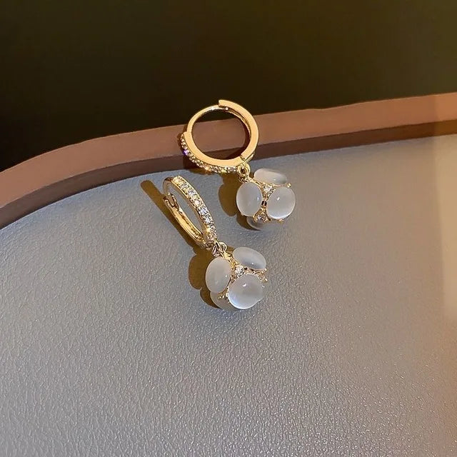 2024 Korean New Simple Temperament Circle Pearl Earrings Fashion Small Versatile Earrings Women's Jewelry Vera Lux