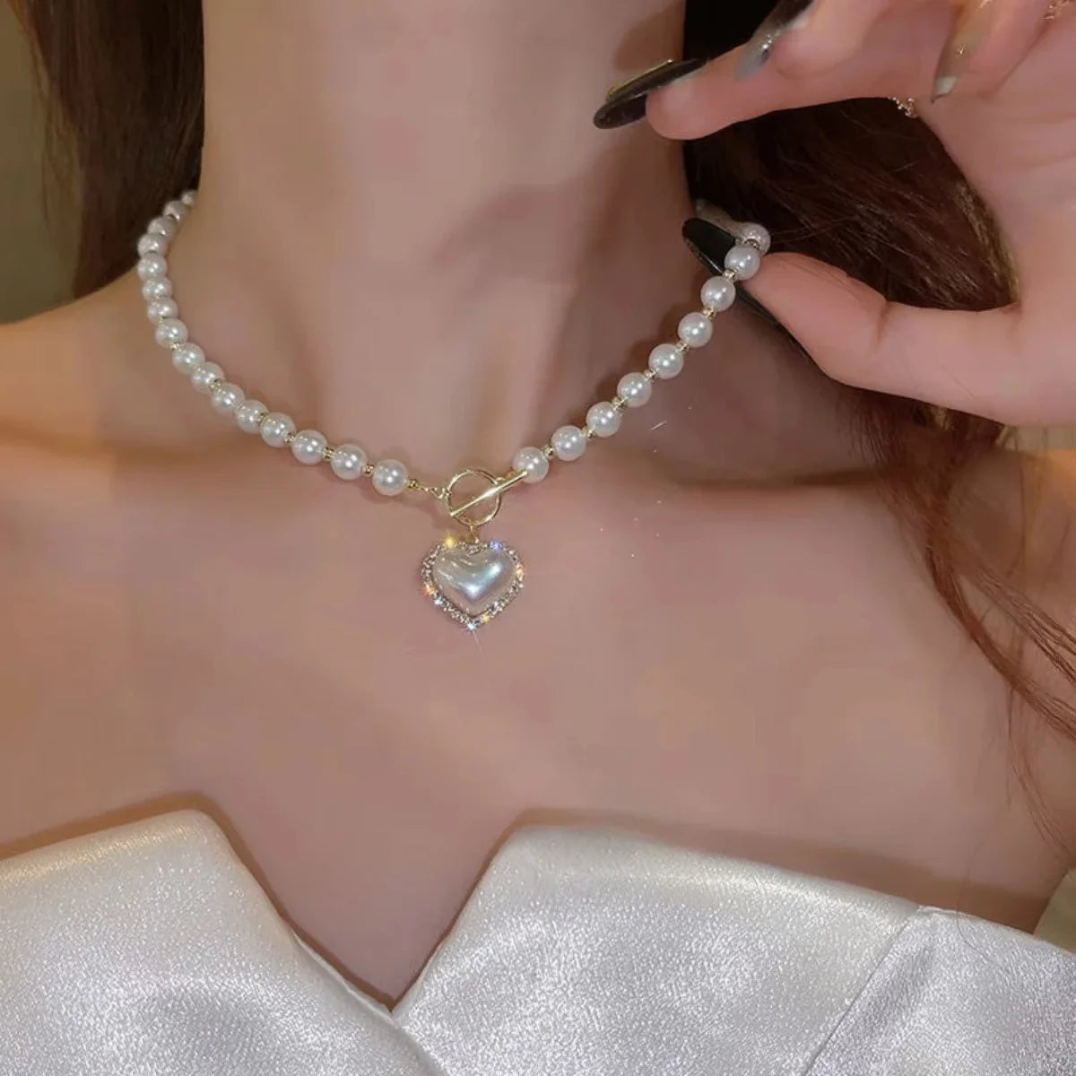 Elegant Pearl Necklace For Women Heart Pendant Necklaces Luxury Imitation Pearls Chain Necklaces Korean Jewelry Girls Gifts Vera Lux