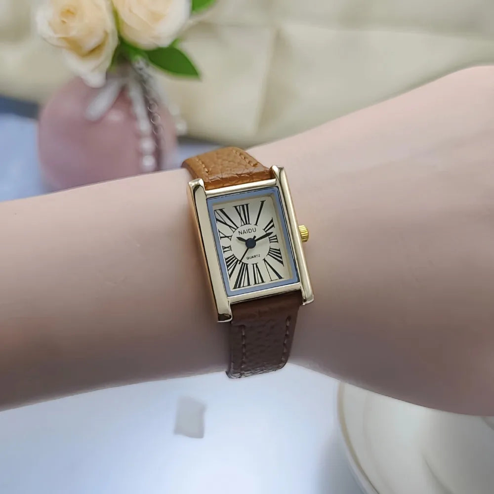 Fashion Women Quartz Wristwatches Simple Leather Strap Roman Dial Women's Watch Luxury Girl Gift Watches Hot Sale Reloj Mujer Vera Lux