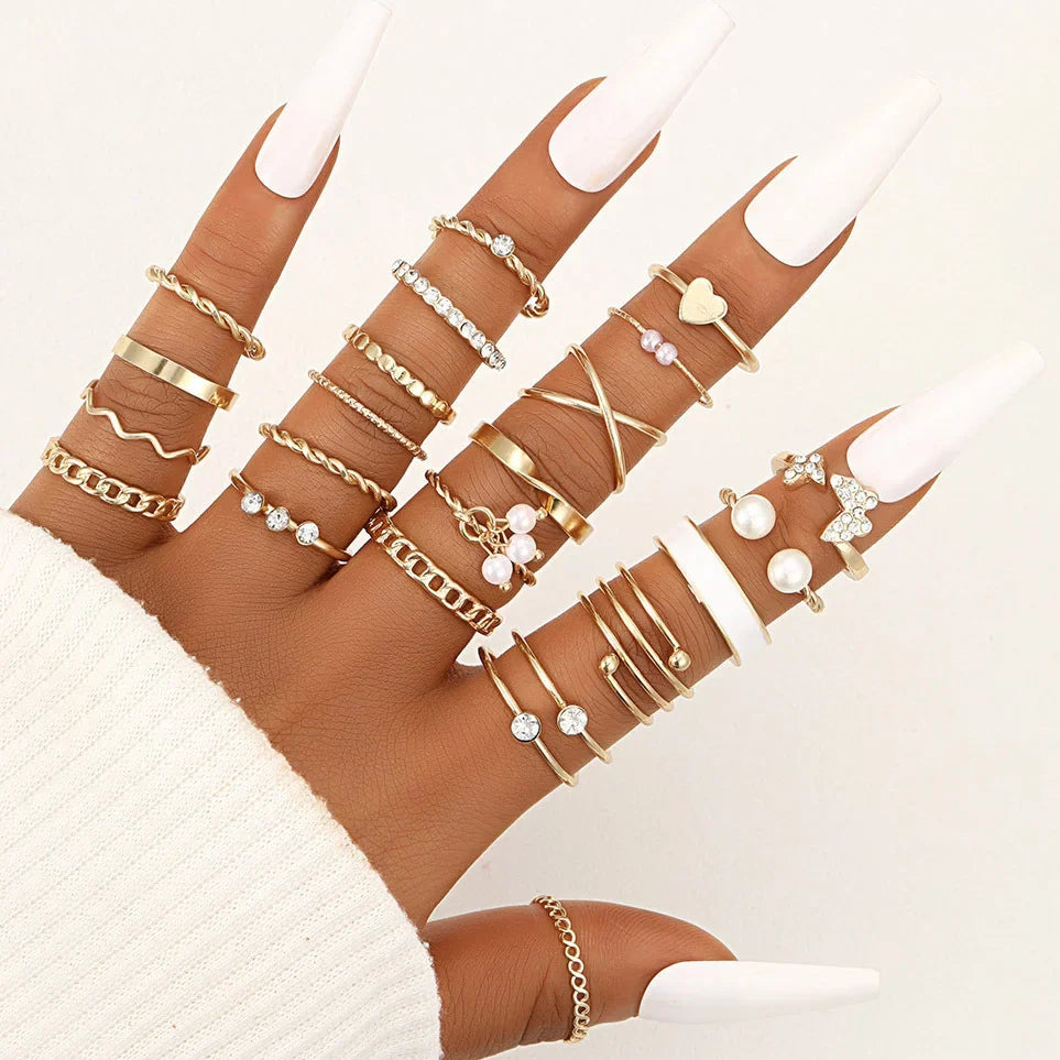 30 PCS Silver Color Geometric Ring Set For Women Vintage Heart Eye Cross Sun And Moon Leaf Charm Finger Ring Female Boho Jewelry Vera Lux