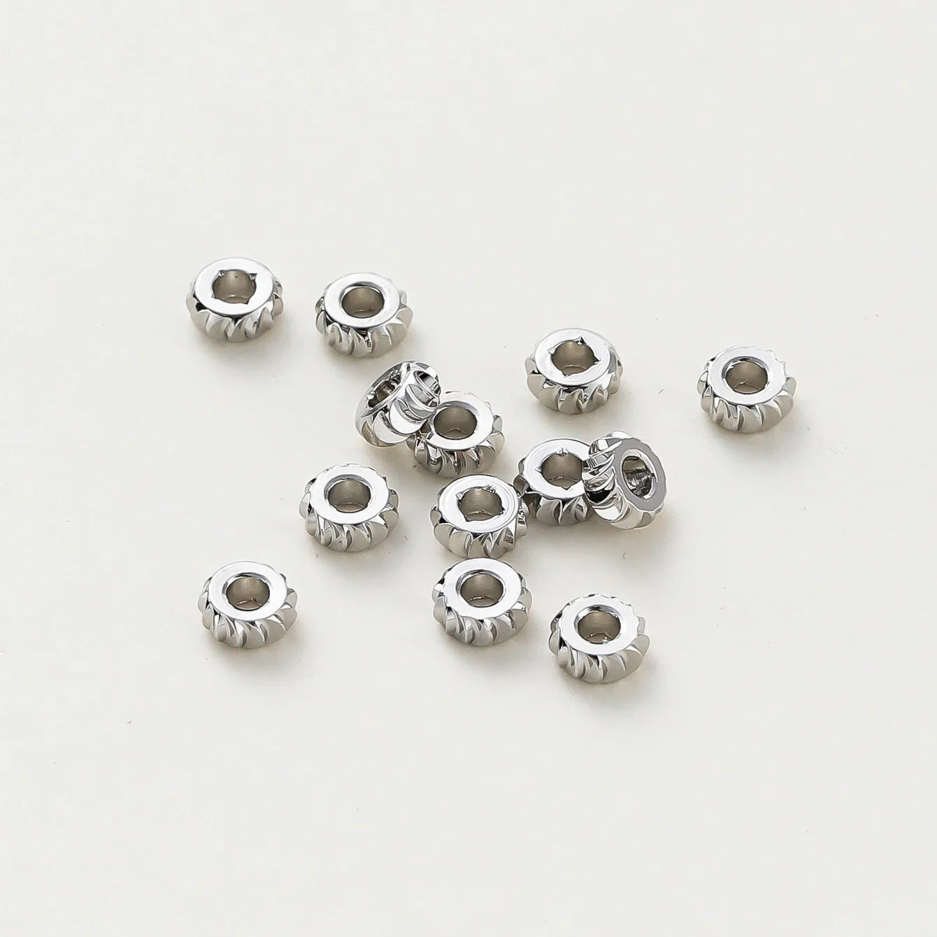 50pcs/lot 14K 18K Gold Color Fancy Wheel Metal Round Beads Necklace Bracelet Loose Spacer Beads For Jewelry Making Findings Vera Lux